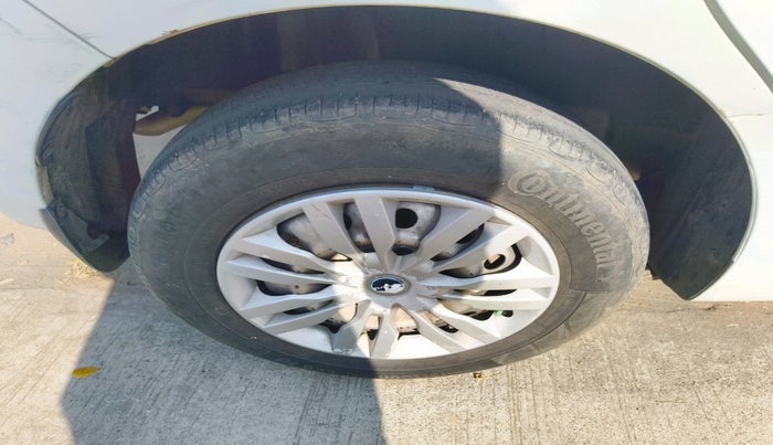 2018 Maruti Swift LDI, Diesel, Manual, 1,22,450 km, tyre