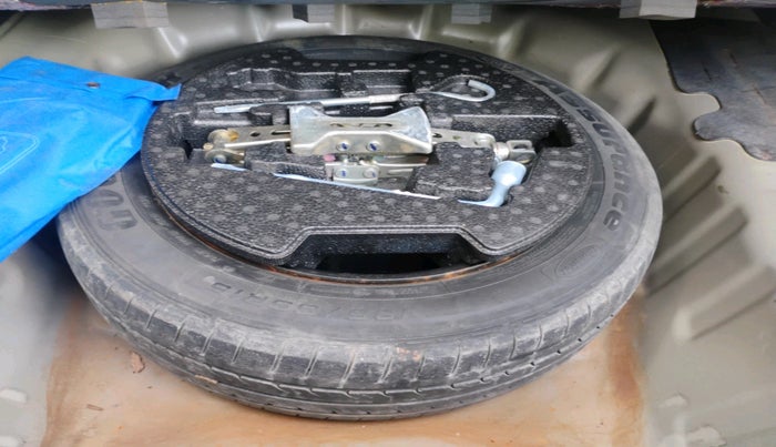 2020 Maruti Ciaz DELTA 1.5 SHVS MT PETROL, Petrol, Manual, 53,315 km, tyre