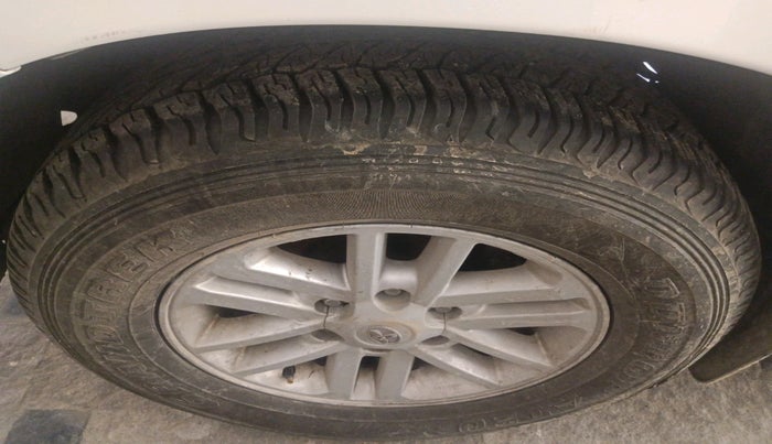 2013 Toyota Fortuner 3.0 4X4 MT, Diesel, Manual, 1,16,638 km, tyre