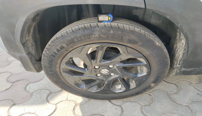 2025 Maruti FRONX DELTA PLUS 1.2MT, Petrol, Manual, 4,557 km, tyre