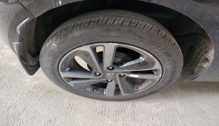 2021 Tata ALTROZ XZ PLUS PETROL DARK EDITION, Petrol, Manual, 44,601 km, tyre