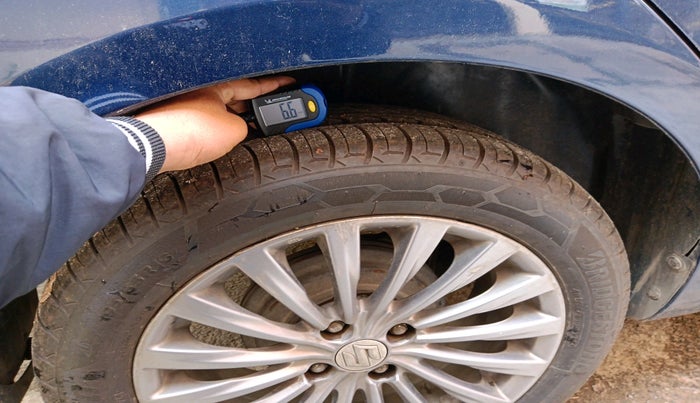 2018 Maruti Ciaz ALPHA 1.4 PETROL, Petrol, Manual, 75,820 km, tyre