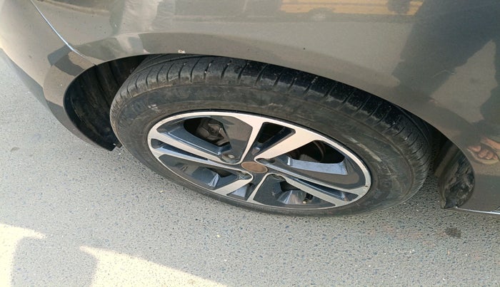 2022 Tata ALTROZ XZ PLUS DIESEL, Diesel, Manual, 84,283 km, tyre