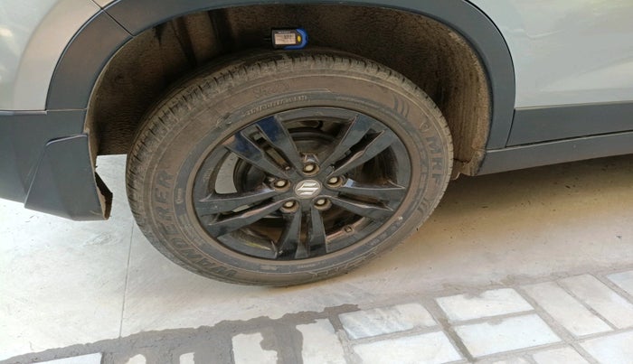 2018 Maruti Vitara Brezza ZDI PLUS, Diesel, Manual, 68,825 km, tyre