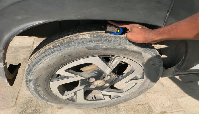 2021 Nissan MAGNITE XV TURBO, Petrol, Manual, 53,440 km, tyre