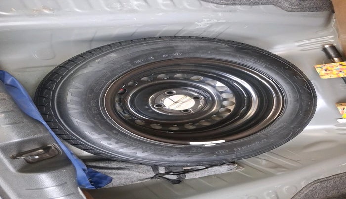 2020 Honda Amaze 1.2L I-VTEC VX, Petrol, Manual, 43,252 km, tyre