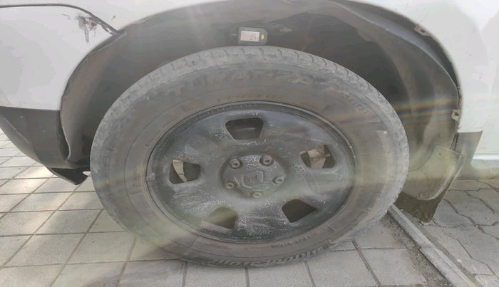 2013 Renault Duster 110 PS RXL DIESEL, Diesel, Manual, 90,381 km, tyre