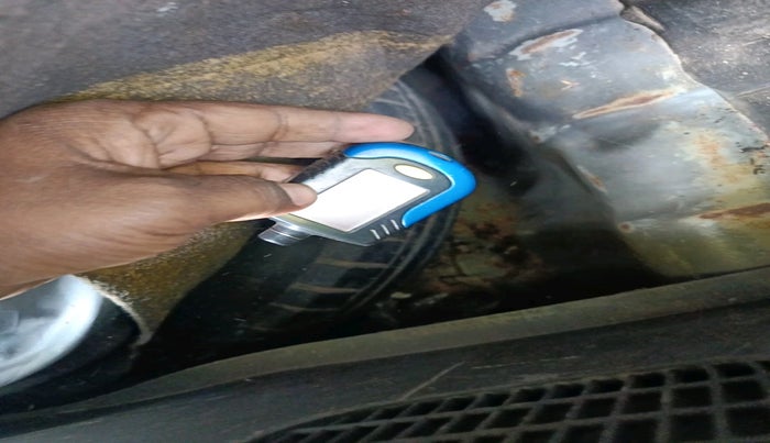 2012 Hyundai i10 MAGNA 1.1, Petrol, Manual, 65,223 km, tyre