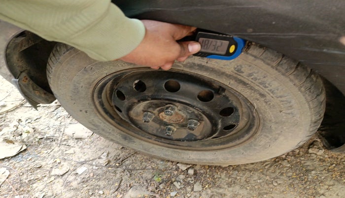 2012 Hyundai i10 MAGNA 1.1, Petrol, Manual, 65,223 km, tyre