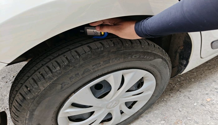 2024 Maruti Swift VXI CNG, Petrol, Manual, 16,236 km, tyre