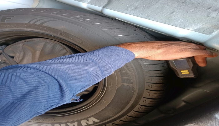 2021 Tata NEXON EV XZ PLUS LUX, Electric, Automatic, 64,157 km, tyre