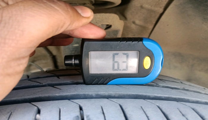 2020 Hyundai VENUE S 1.2, Petrol, Manual, 1,30,251 km, tyre