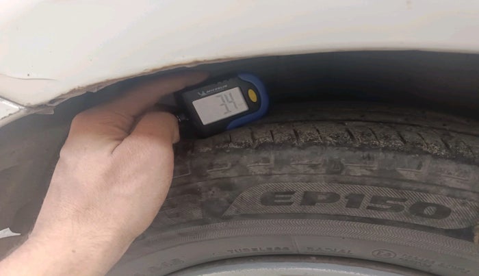 2011 Maruti Swift Dzire VDI, Diesel, Manual, 1,20,836 km, tyre