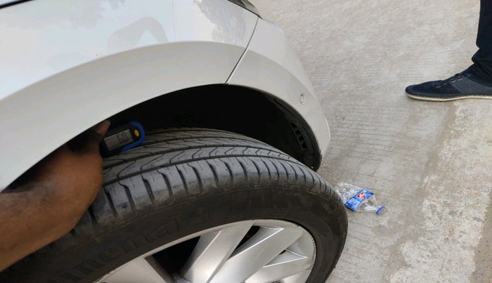 2019 Skoda Superb L&K 1.8 TSI AT, Petrol, Automatic, 1,02,255 km, tyre