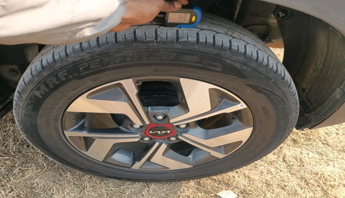 2023 KIA SONET GTX PLUS 1.5 AT, Diesel, Automatic, 55,908 km, tyre