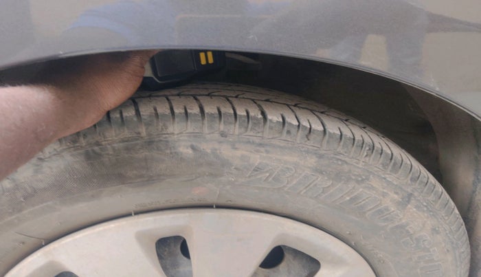 2013 Hyundai i10 MAGNA 1.2, Petrol, Manual, 12,149 km, tyre