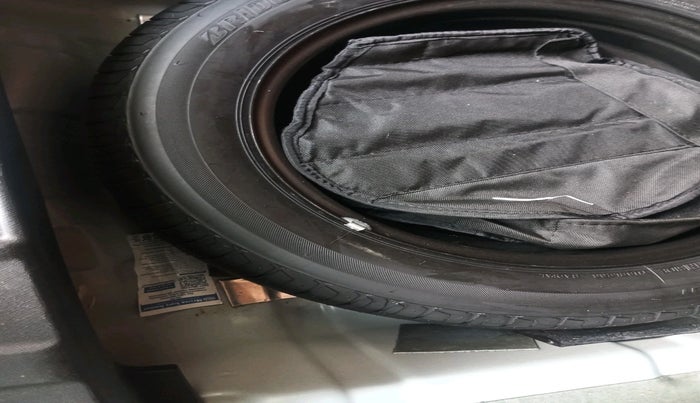 2024 Tata NEXON CREATIVE + 1.2 PETROL, Petrol, Manual, 31,989 km, tyre