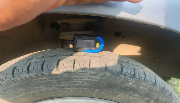 2010 Maruti Wagon R 1.0 LXI, Petrol, Manual, 2 km, tyre