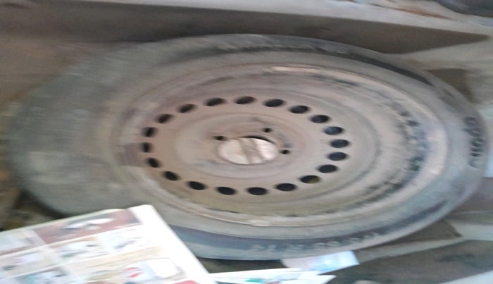 2020 Honda Amaze 1.5L I-DTEC S, Diesel, Manual, 1,23,203 km, tyre