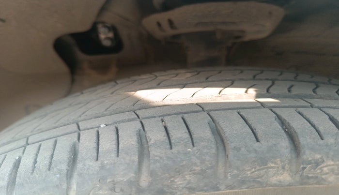 2024 Hyundai GRAND I10 NIOS SPORTZ AMT 1.2 KAPPA VTVT, Petrol, Automatic, 11,155 km, tyre