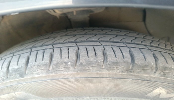 2024 Hyundai GRAND I10 NIOS SPORTZ AMT 1.2 KAPPA VTVT, Petrol, Automatic, 11,155 km, tyre