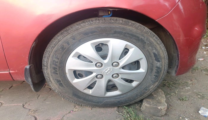 2011 Hyundai i10 MAGNA 1.2, Petrol, Manual, 24,569 km, tyre