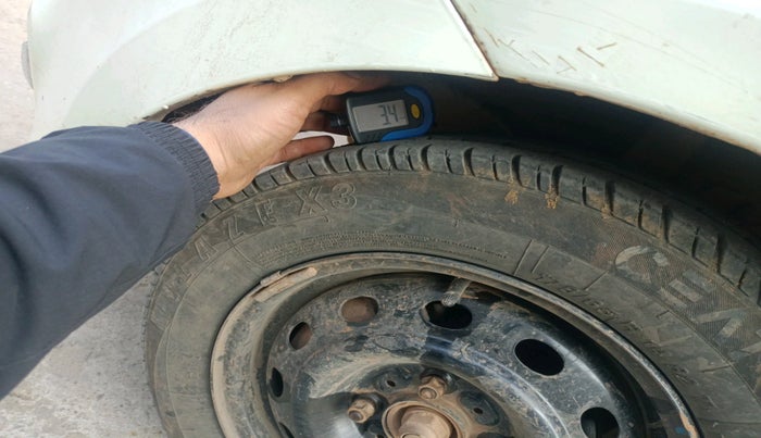 2016 Tata Bolt XE QUADRAJET, Diesel, Manual, 2,32,043 km, tyre