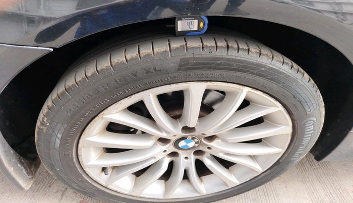 2013 BMW 5 Series 520D 2.0, Diesel, Automatic, 1,21,786 km, tyre