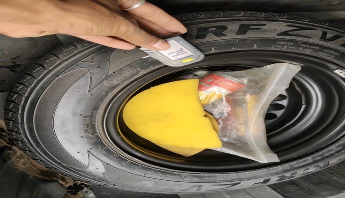 2019 Honda Amaze 1.5L I-DTEC VX CVT, Diesel, Automatic, 1,21,095 km, tyre