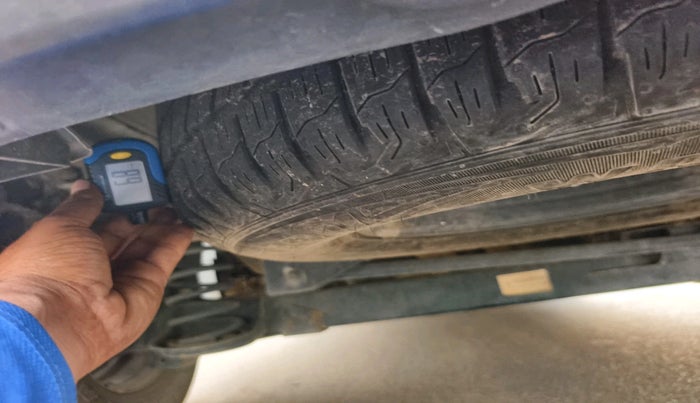 2023 Tata Harrier XE 2.0L KRYOTEC, Diesel, Manual, 96,633 km, tyre