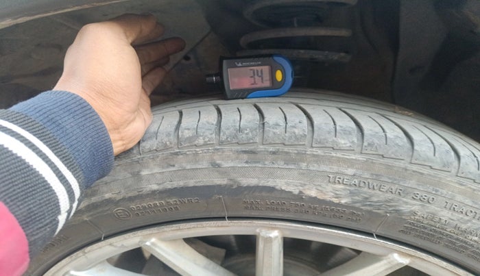 2019 Maruti Vitara Brezza LDI, Diesel, Manual, 80,586 km, tyre