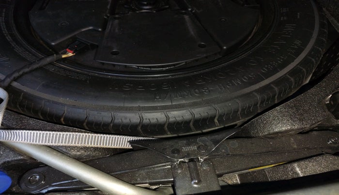 2022 Skoda Kodiaq L&K, Petrol, Automatic, 66,309 km, tyre