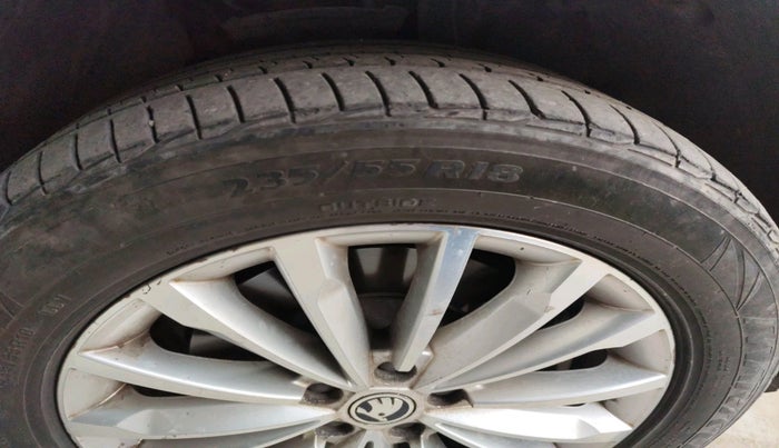 2022 Skoda Kodiaq L&K, Petrol, Automatic, 66,309 km, tyre