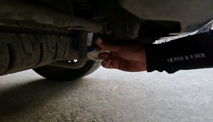 2015 Maruti Ertiga VXI CNG, Petrol, Manual, 1,41,065 km, tyre