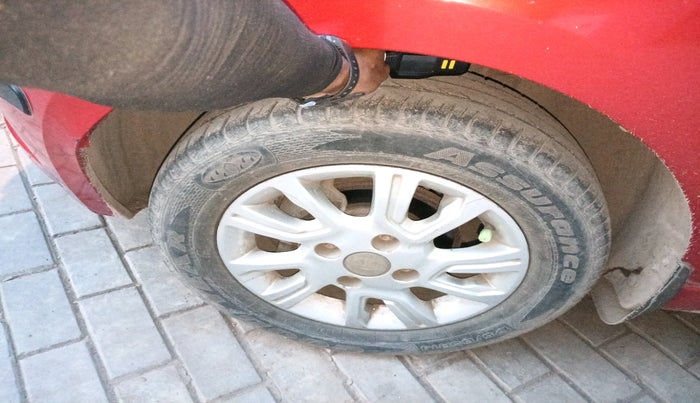 2017 Tata Tiago XZ PETROL, Petrol, Manual, 45,569 km, tyre