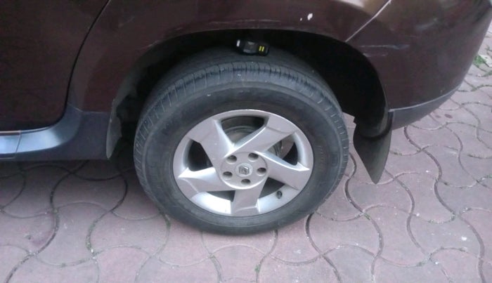 2013 Renault Duster 85 PS RXL DIESEL, Diesel, Manual, 1,37,268 km, tyre