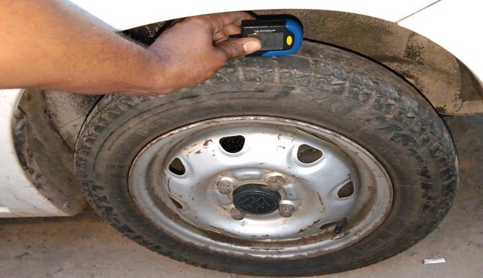 2011 Maruti Zen Estilo LXI, Petrol, Manual, 49,394 km, tyre