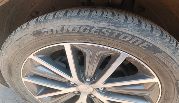 2017 Hyundai Tucson 2WD AT GL DIESEL
, Diesel, Automatic, 86,745 km, tyre