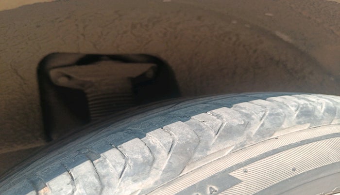 2017 Hyundai Tucson 2WD AT GL DIESEL
, Diesel, Automatic, 86,745 km, tyre