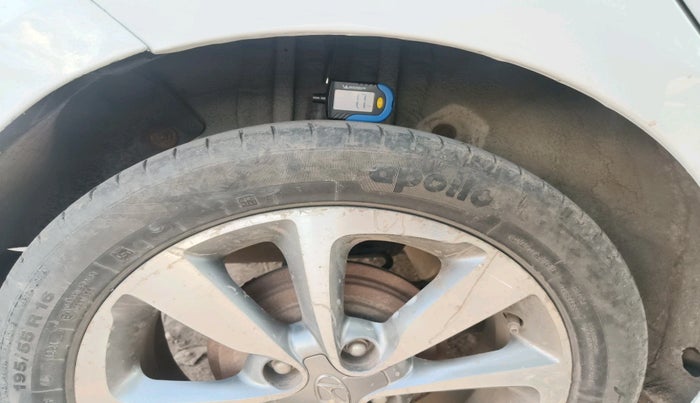 2015 Hyundai Elite i20 ASTA 1.4 CRDI, Diesel, Manual, 51,245 km, tyre