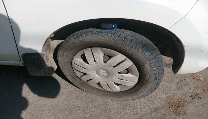 2016 Maruti Alto 800 VXI, Petrol, Manual, 68,458 km, tyre