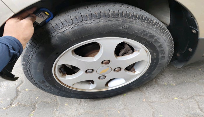 2013 Chevrolet Enjoy 1.4 LTZ 7 STR, Petrol, Manual, 9,357 km, tyre