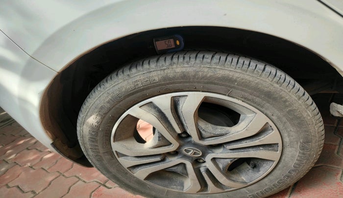 2022 Tata Tiago XZ PETROL, Petrol, Manual, 20,543 km, tyre