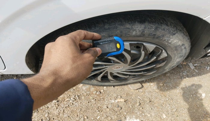 2023 Hyundai GRAND I10 NIOS ERA 1.2 KAPPA VTVT, Petrol, Manual, 31,633 km, tyre