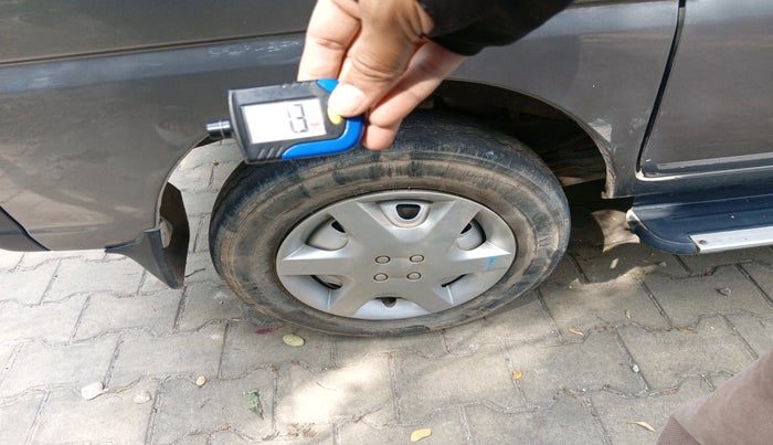 2019 Maruti Eeco 5 STR WITH A/C+HTR, Petrol, Manual, 38,278 km, tyre