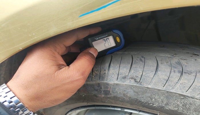 2021 Tata ALTROZ XM DIESEL, Diesel, Manual, 76,139 km, tyre