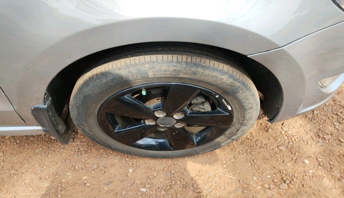 2015 Skoda Rapid AMBITION 1.5 TDI, Diesel, Manual, 1,44,042 km, tyre