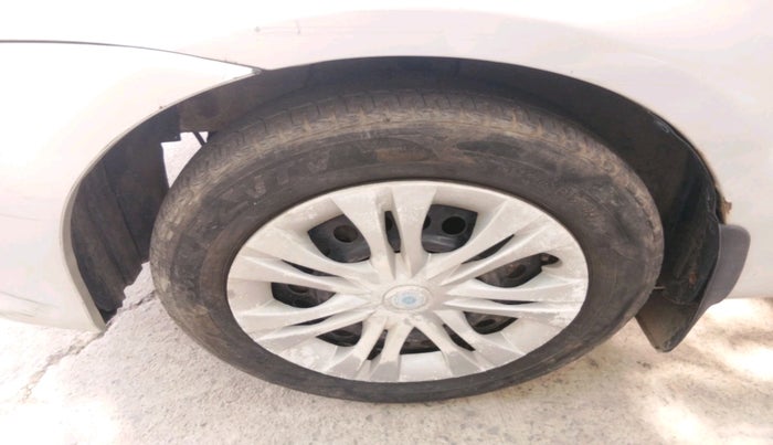 2016 Toyota Etios VD, Diesel, Manual, 76,222 km, tyre