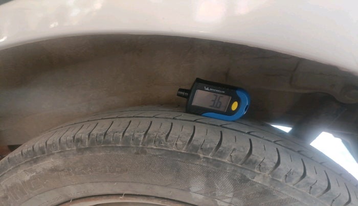 2012 Maruti Wagon R 1.0 LXI, Petrol, Manual, 96,733 km, tyre