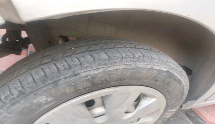 2012 Maruti Wagon R 1.0 LXI, Petrol, Manual, 96,733 km, tyre